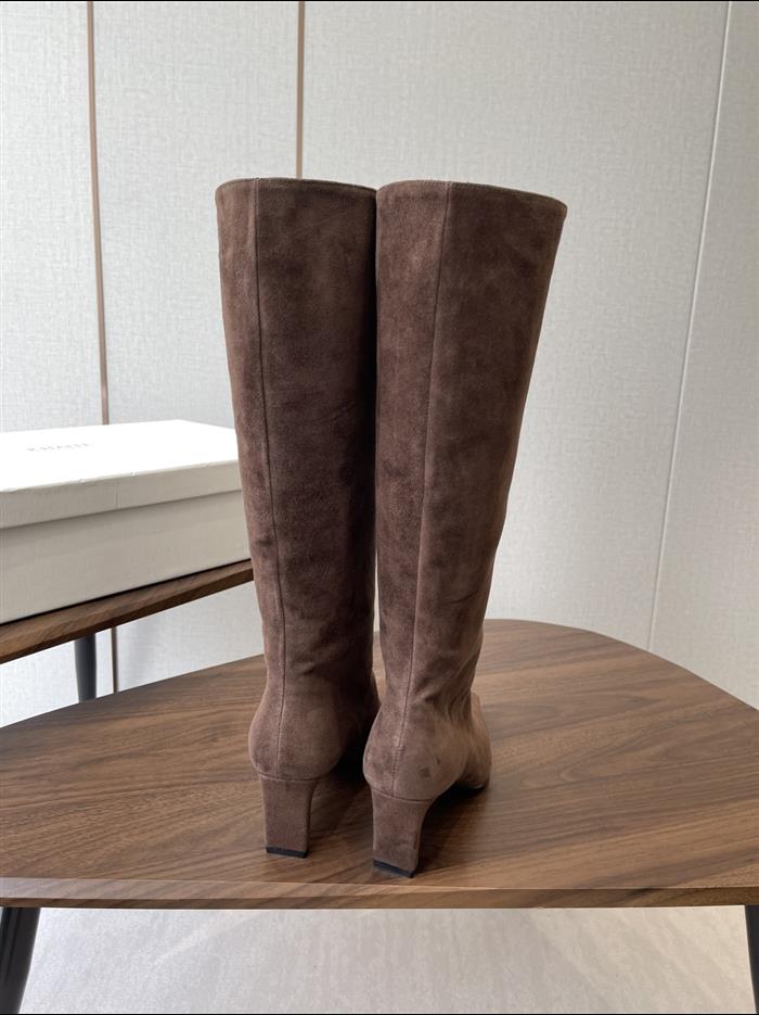 2025112817449395 480